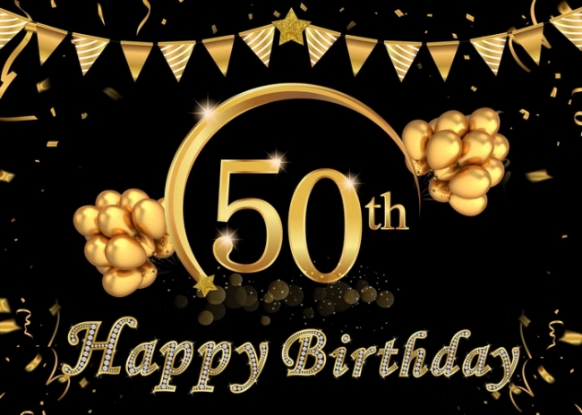 Banner sinh nhật lần thứ 50 của bạn sẽ trở nên nổi bật và đặc biệt hơn khi có những bóng bay vàng tươi trên nền đen. Với sự kết hợp hoàn hảo của màu sắc, banner sinh nhật sẽ mang lại cho bạn cảm giác đầy năng lượng và hạnh phúc trong dịp đặc biệt này. Chúc mừng sinh nhật lần thứ 50!
