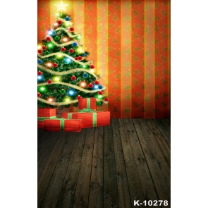  Wooden Floor Red Gift Box Christmas Tree background